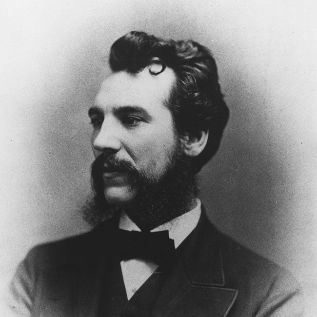 Portrait d’Alexander Graham Bell en 1876, année de l’invention du téléphone. Portrait d’Alexander Graham Bell en 1876, année de l’invention du téléphone.